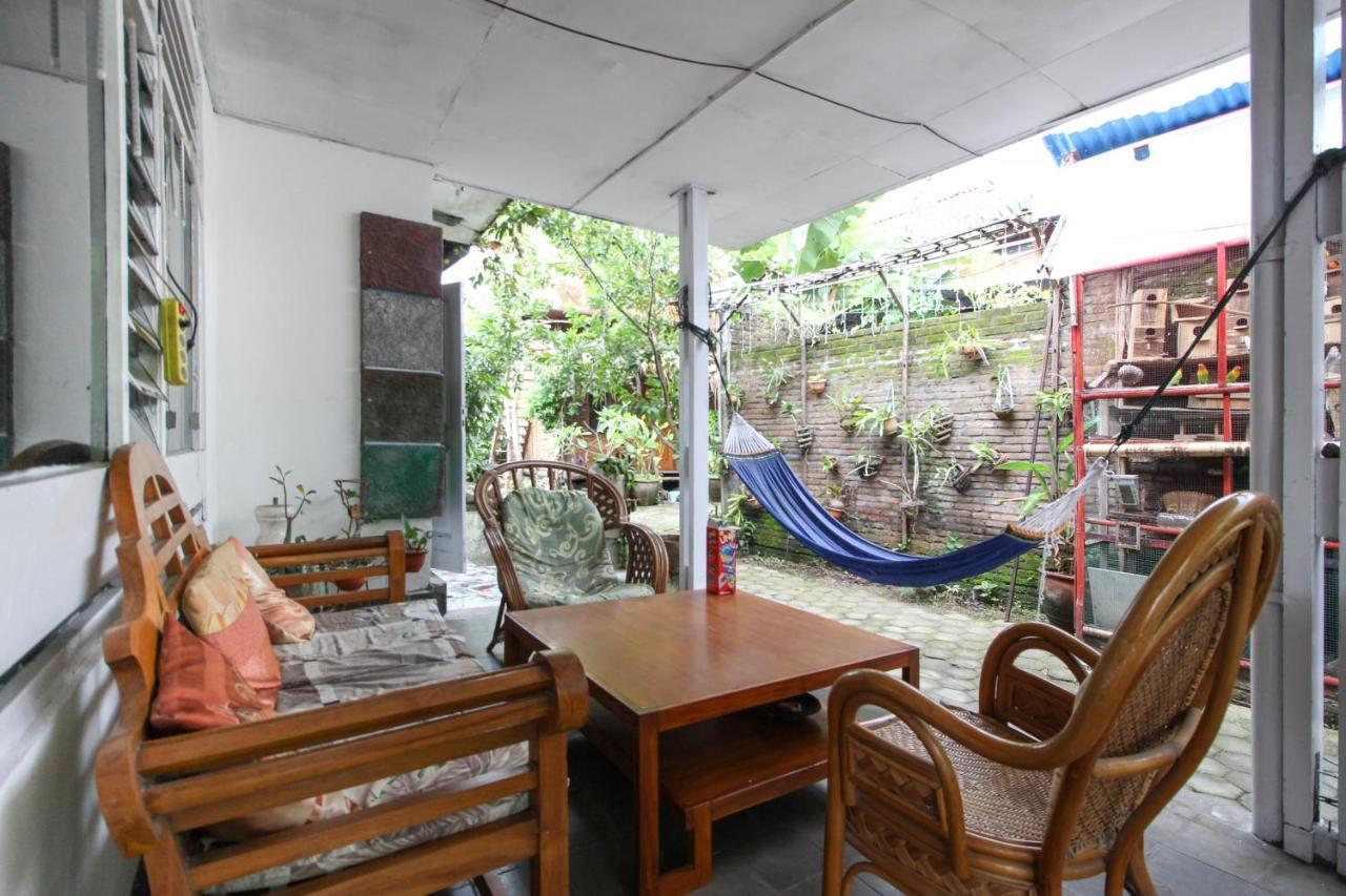 Reddoorz Near Rumah Sakit Wirosaban Salakan Eksteriør billede