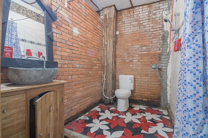 Reddoorz Near Rumah Sakit Wirosaban Salakan Eksteriør billede